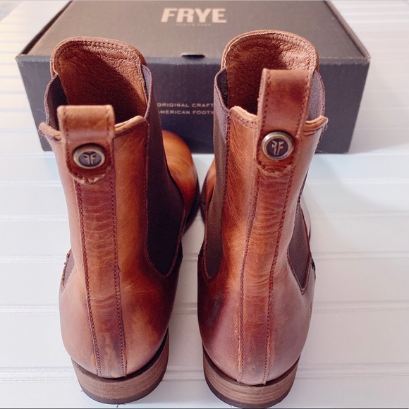 Sold! Frye Women’s Melissa Chelsea Boots - Picture 11 of 16